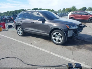 VOLKSWAGEN VOLKSWAGEN TOUAREG TDI SPORT