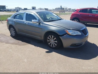 CHRYSLER CHRYSLER 200 TOURING