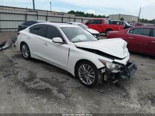 INFINITI INFINITI Q50 LUXE