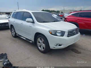 TOYOTA TOYOTA HIGHLANDER LIMITED