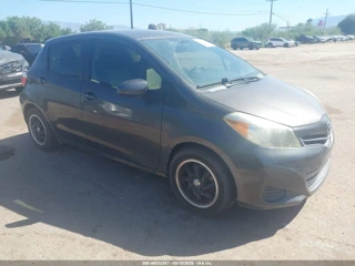 TOYOTA TOYOTA YARIS LE