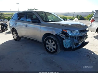 MITSUBISHI MITSUBISHI OUTLANDER ES