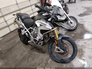 TRIUMPH MOTORCYCLE TRIUMPH MOTORCYCLE TIGER 1200 RALLY EXPLORER