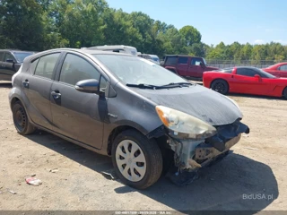 TOYOTA TOYOTA PRIUS C TWO