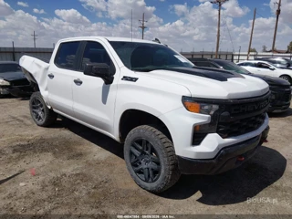 CHEVROLET CHEVROLET SILVERADO 1500 4WD  SHORT BED CUSTOM TRAIL BOSS