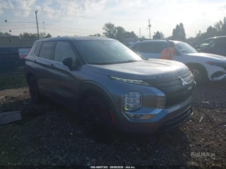 MITSUBISHI MITSUBISHI OUTLANDER BLACK EDITION S-AWC/SE 2.5 S-AWC/SE LAUNCH EDITION S-AWC