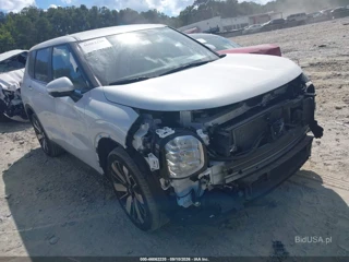 MITSUBISHI MITSUBISHI OUTLANDER SE 2.5 2WD
