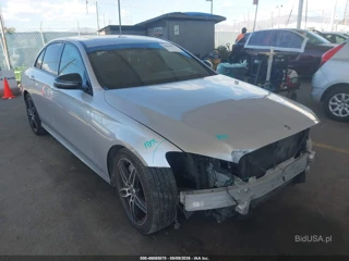 MERCEDES-BENZ MERCEDES-BENZ E 300