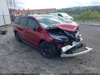 TOYOTA TOYOTA SIENNA XSE