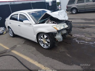 TOYOTA TOYOTA AVALON XLS