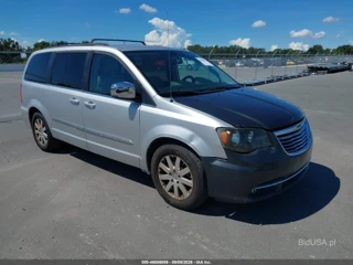 CHRYSLER CHRYSLER TOWN & COUNTRY TOURING-L