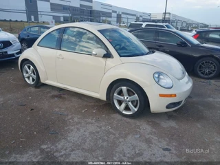 VOLKSWAGEN VOLKSWAGEN NEW BEETLE 2.5