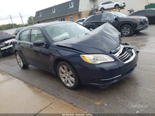 CHRYSLER CHRYSLER 200 TOURING