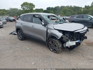 KIA KIA SELTOS LX