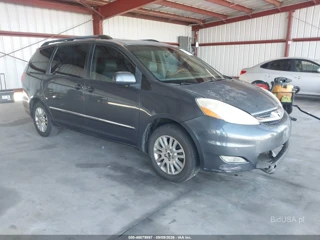 TOYOTA TOYOTA SIENNA LIMITED