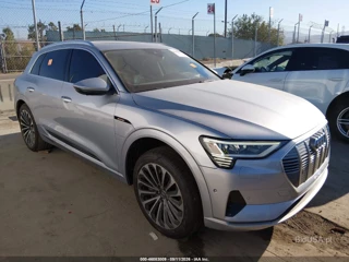 AUDI AUDI E-TRON PREMIUM PLUS