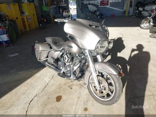 HARLEY-DAVIDSON HARLEY-DAVIDSON FLHTCU ULTRA CLASSIC ELECTRA GLD