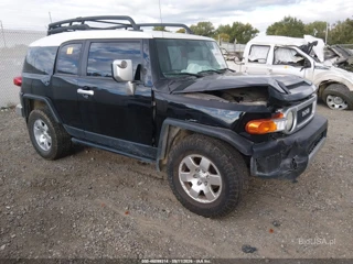 TOYOTA TOYOTA FJ CRUISER