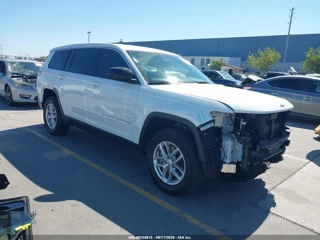 JEEP JEEP GRAND CHEROKEE L LAREDO 4X2