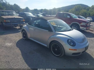 VOLKSWAGEN VOLKSWAGEN NEW BEETLE 2.5