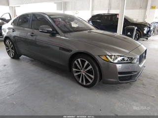 JAGUAR JAGUAR XE 25T PRESTIGE