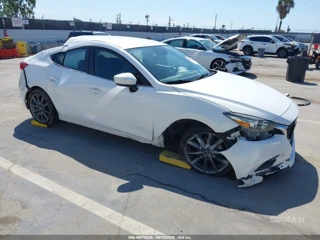 MAZDA MAZDA MAZDA3 TOURING