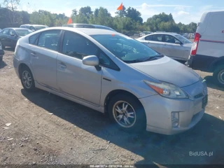 TOYOTA TOYOTA PRIUS III