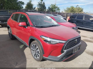 TOYOTA TOYOTA COROLLA CROSS XLE