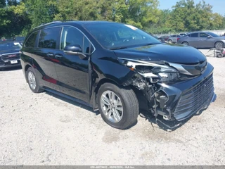 TOYOTA TOYOTA SIENNA PLATINUM