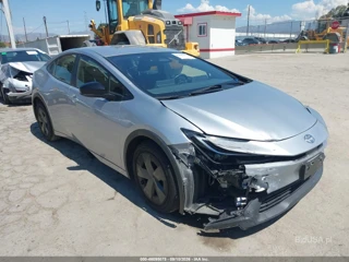 TOYOTA TOYOTA PRIUS LE