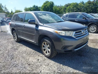 TOYOTA TOYOTA HIGHLANDER BASE V6