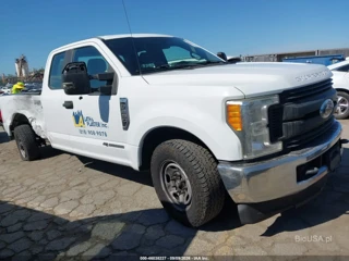 FORD FORD F-250 XL