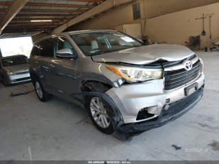 TOYOTA TOYOTA HIGHLANDER LE