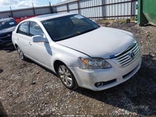 TOYOTA TOYOTA AVALON XLS