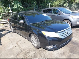 TOYOTA TOYOTA AVALON LIMITED