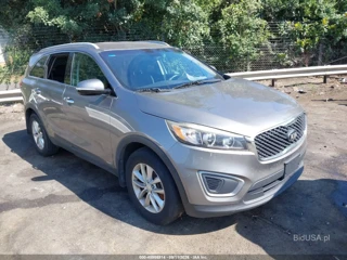 KIA KIA SORENTO 2.4L LX