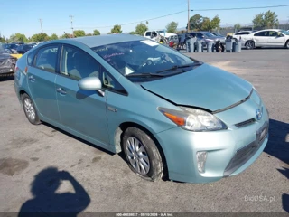 TOYOTA TOYOTA PRIUS PLUG-IN
