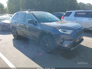TOYOTA TOYOTA RAV4 HYBRID XSE