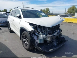 TOYOTA TOYOTA HIGHLANDER XLE V6