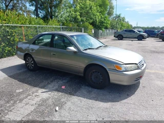 TOYOTA TOYOTA CAMRY CE
