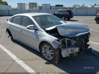 TOYOTA TOYOTA AVALON XLE