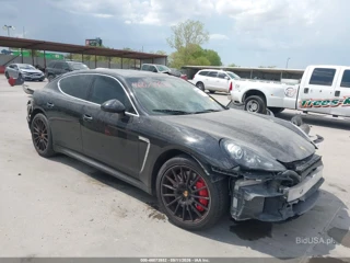 PORSCHE PORSCHE PANAMERA TURBO S