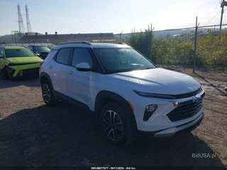 CHEVROLET CHEVROLET TRAILBLAZER FWD LT