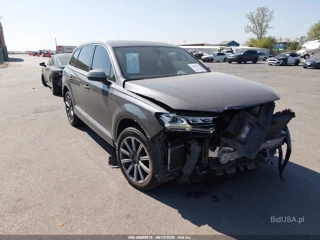 AUDI AUDI Q7 55 PREMIUM/55 SE PREMIUM