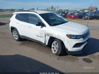 JEEP JEEP COMPASS LATITUDE 4X4