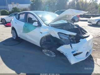 TESLA TESLA MODEL Y LONG RANGE DUAL MOTOR ALL-WHEEL DRIVE