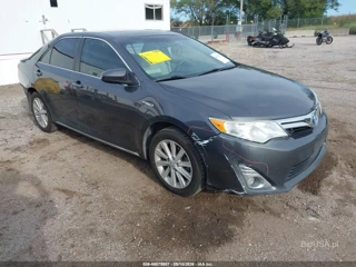 TOYOTA TOYOTA CAMRY HYBRID XLE