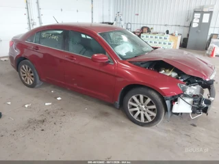 CHRYSLER CHRYSLER 200 TOURING
