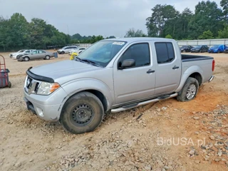 NISSAN FRONTIER SV