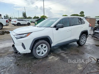 TOYOTA RAV4 LE